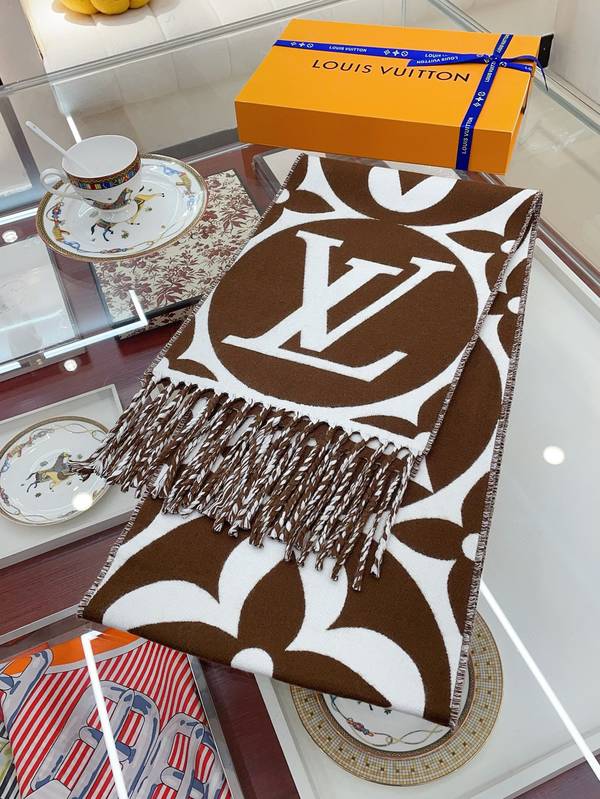 Louis Vuitton Scarf LVC00466